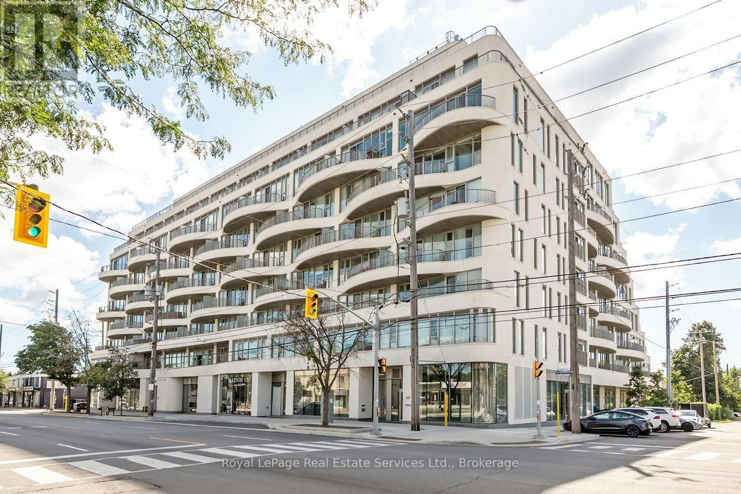 431-689 The Queensway, Toronto, ON, M8Y 1L1