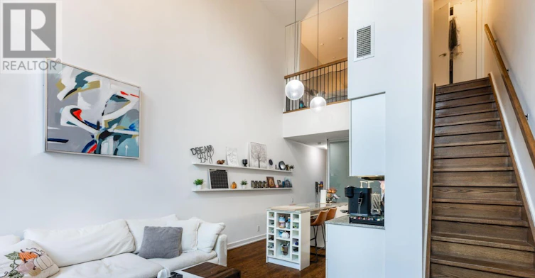 110-5 Hanna Avenue, Toronto, ON, M6K 0B3