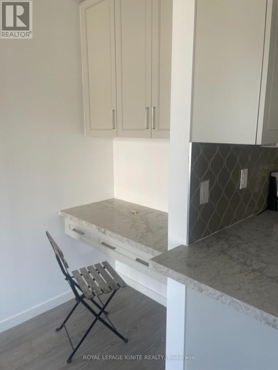 517-1711 Pure Springs Boulevard, Pickering, ON, L1X 0E3 - 4