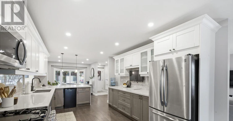 1896 New Street, Pickering, ON, L1V 3J7 - 6