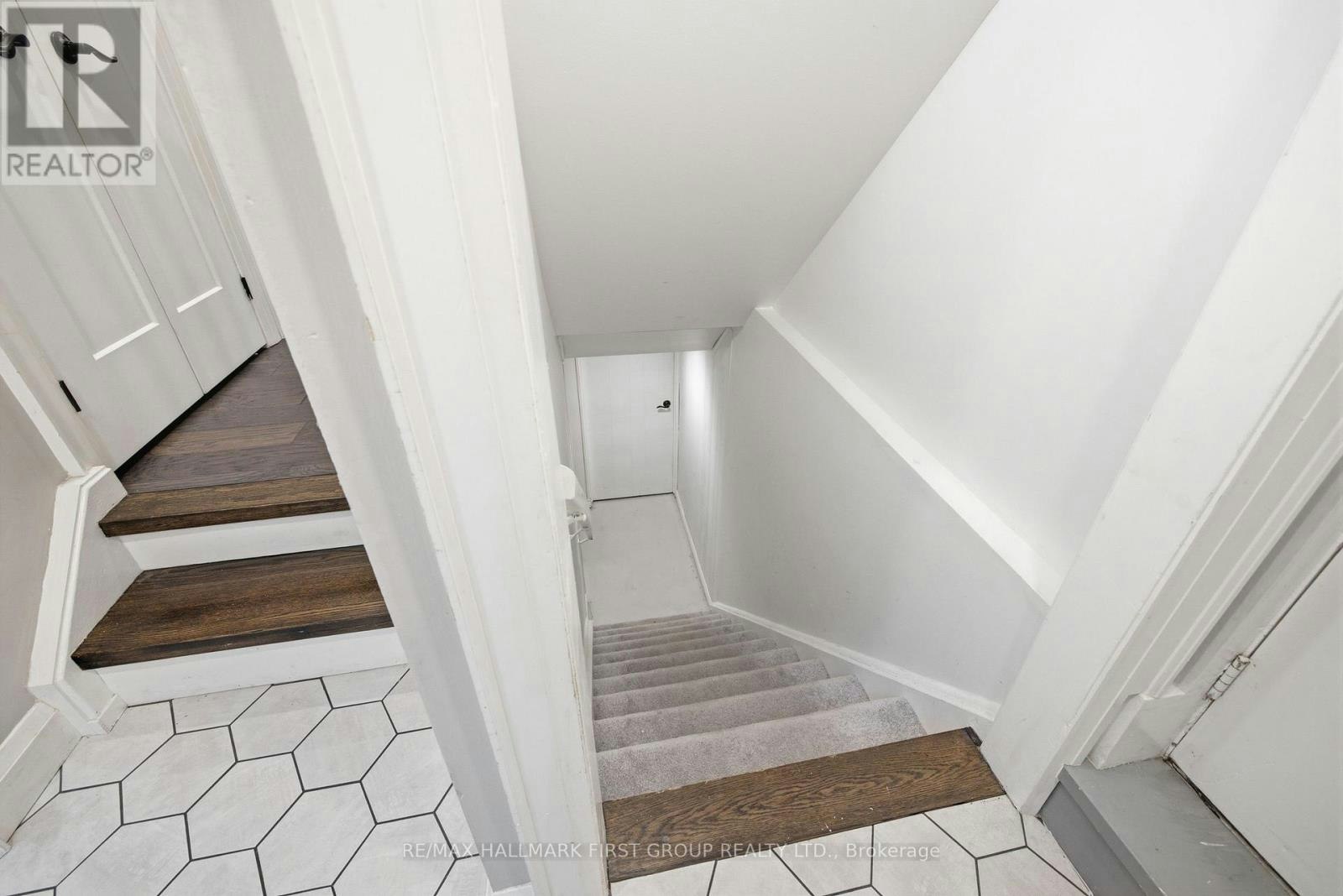 1896 New Street, Pickering, ON, L1V 3J7 - 21