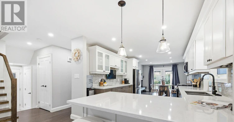 1896 New Street, Pickering, ON, L1V 3J7 - 5