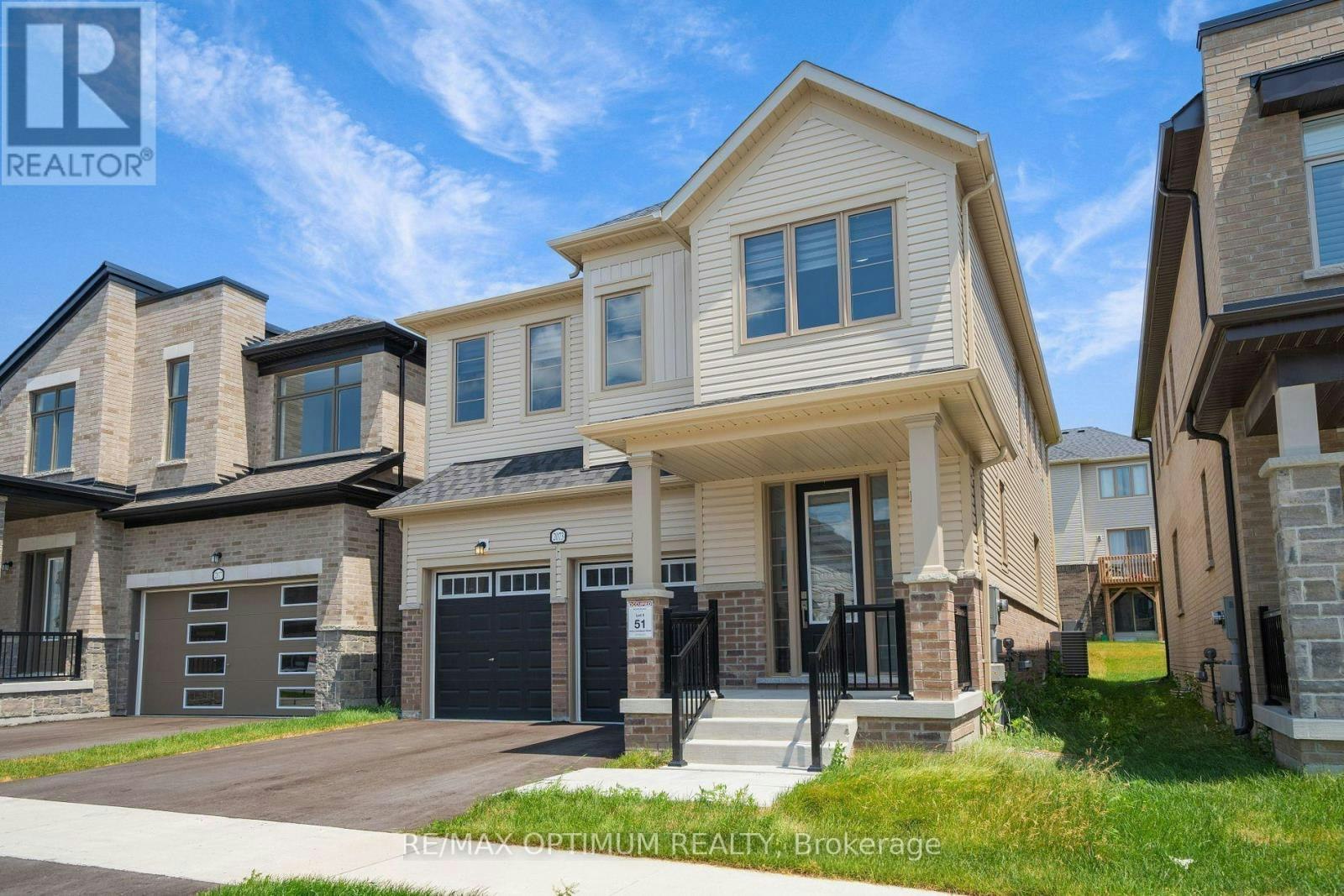 2073 Chris Mason Street, Oshawa, ON, L1L 0S5 - 2