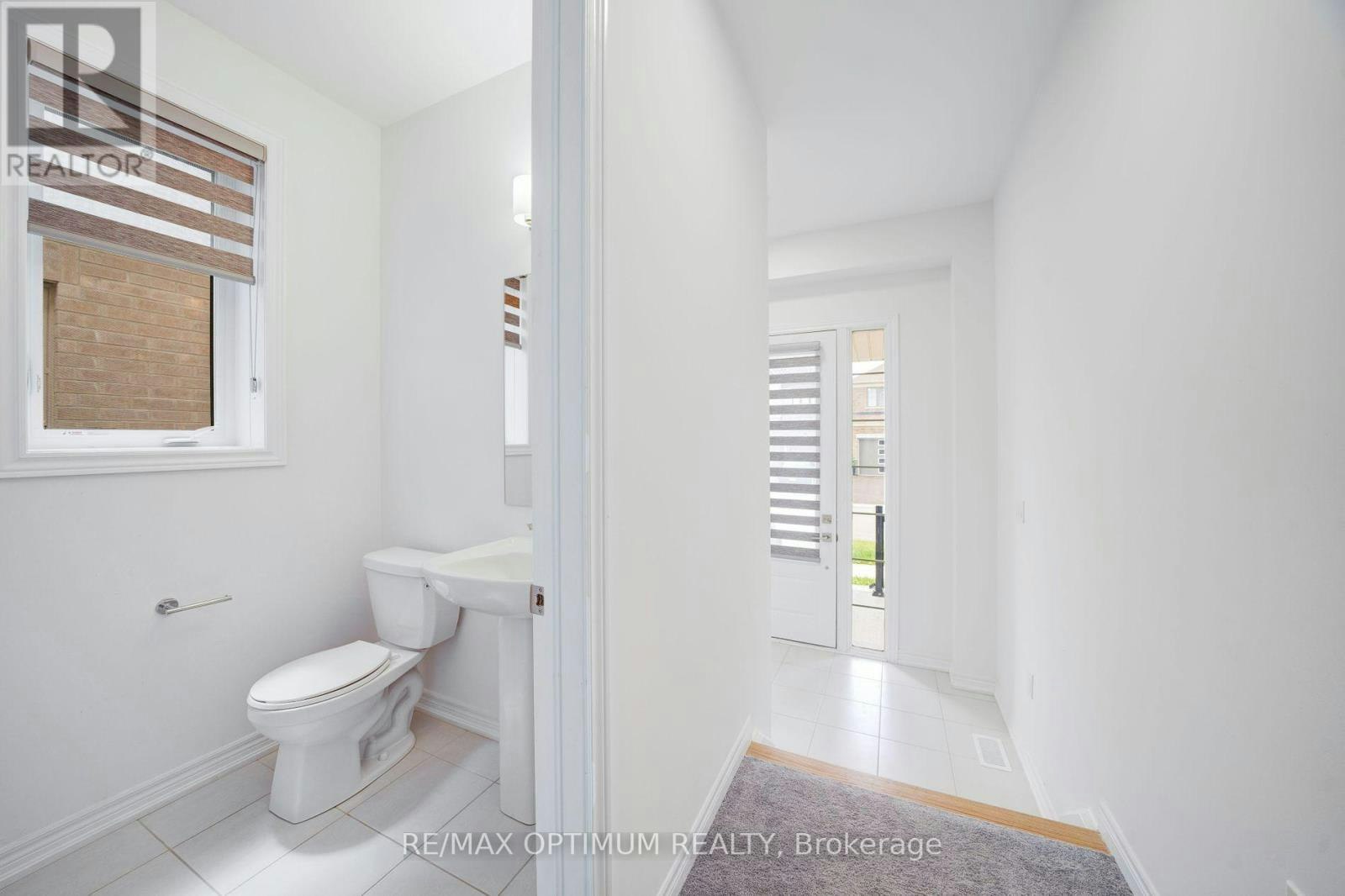 2073 Chris Mason Street, Oshawa, ON, L1L 0S5 - 5