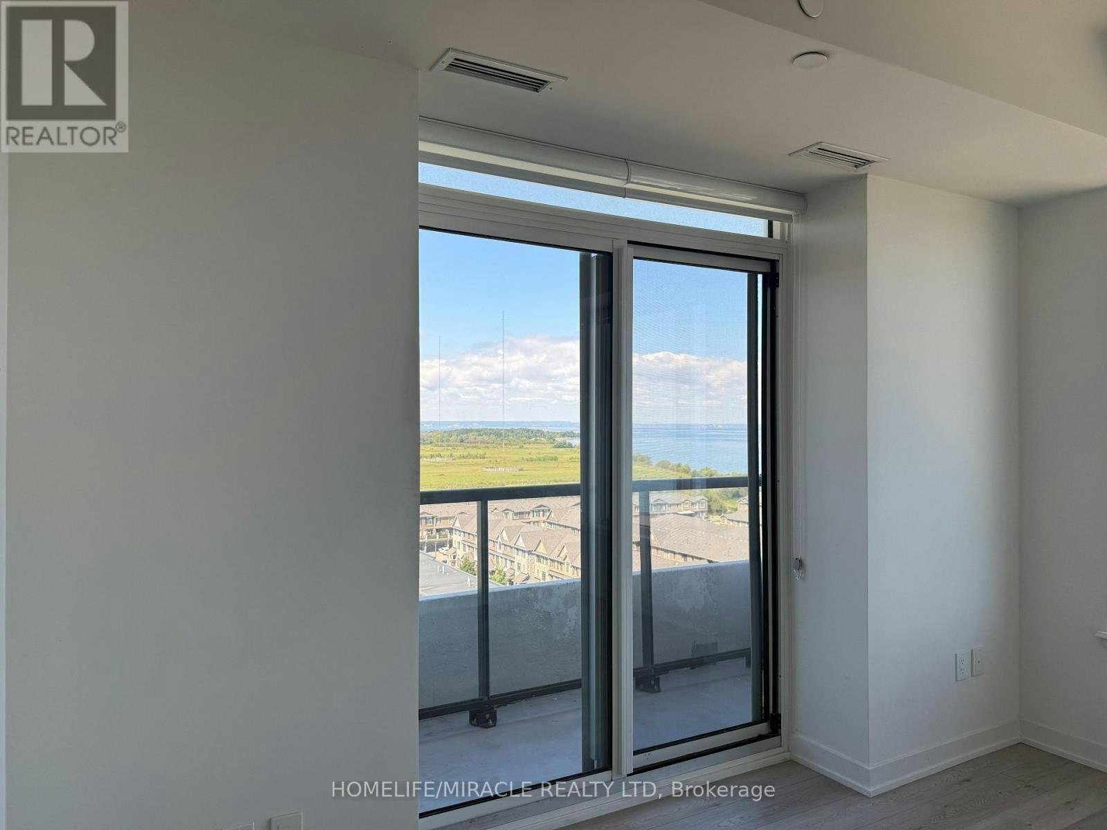 1105-385 Winston Road, Grimsby, ON, L3M 0J3 - 10