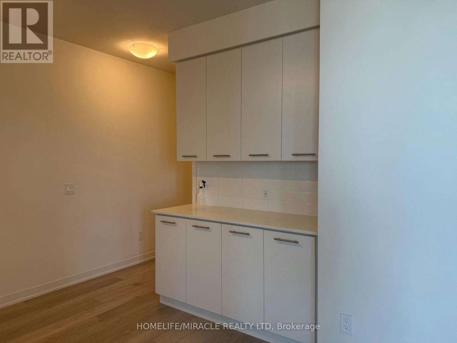1105-385 Winston Road, Grimsby, ON, L3M 0J3 - 14