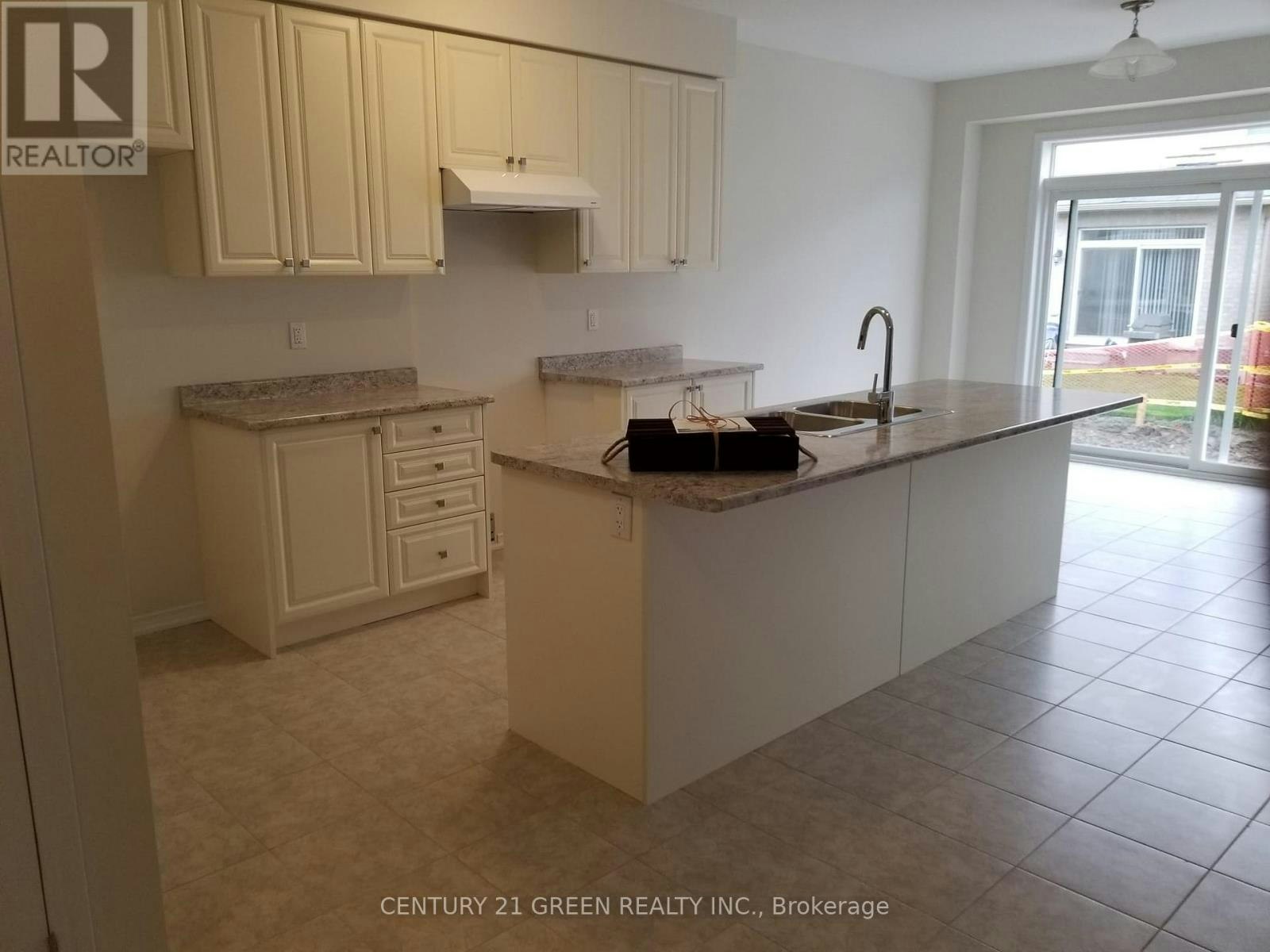 28 Sara Drive, Thorold, ON, L3B 0G4 - 5