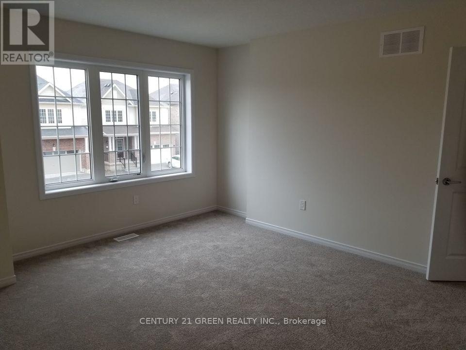 28 Sara Drive, Thorold, ON, L3B 0G4 - 8