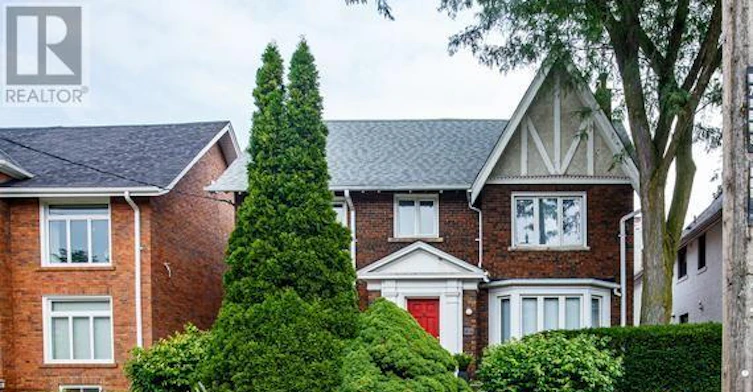 SECOND FL-11 Highbourne Road, Toronto, ON, M5P 2J1 - 2