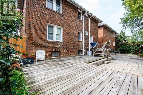 SECOND FL-11 Highbourne Road, Toronto, ON, M5P 2J1 - 36