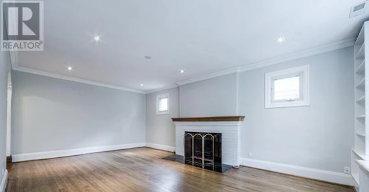 SECOND FL-11 Highbourne Road, Toronto, ON, M5P 2J1 - 10