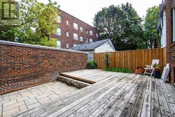 SECOND FL-11 Highbourne Road, Toronto, ON, M5P 2J1 - 37