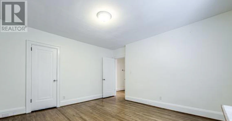 SECOND FL-11 Highbourne Road, Toronto, ON, M5P 2J1 - 29