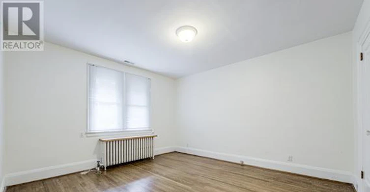SECOND FL-11 Highbourne Road, Toronto, ON, M5P 2J1 - 27