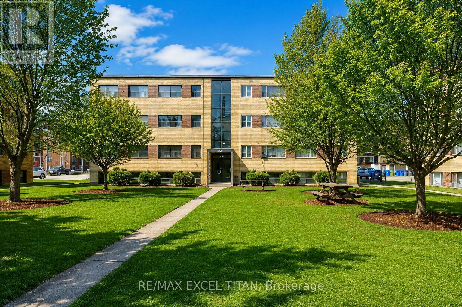 10-799 Robinson Street, Burlington, ON, L7R 2L4