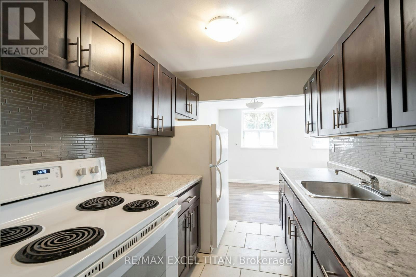 10-799 Robinson Street, Burlington, ON, L7R 2L4 - 11