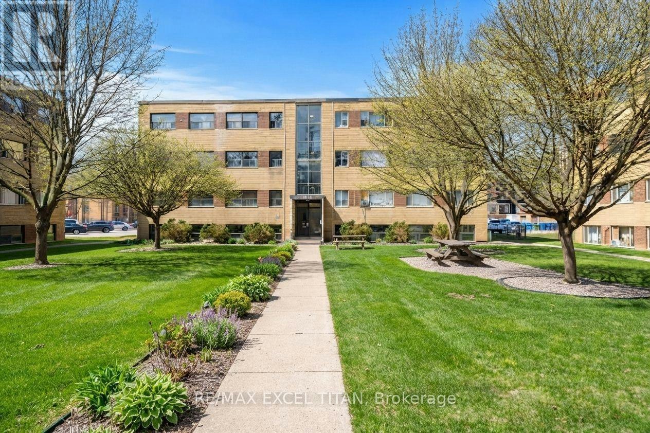 24-2035 Prospect Street, Burlington, ON, L7R 2L4