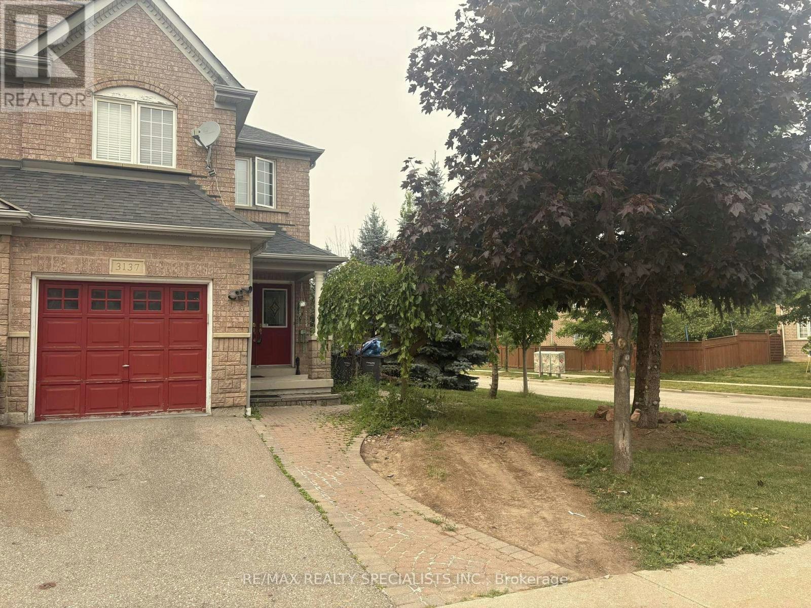 3137 Bentley Drive, Mississauga, ON, L5M 6V8