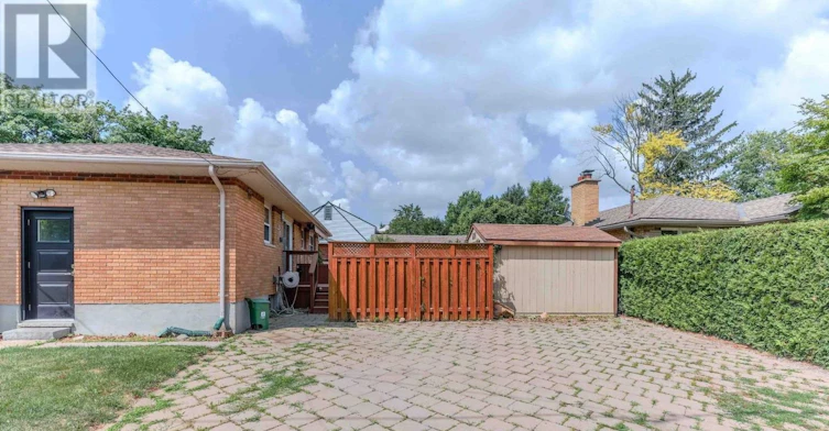 724 Brant Street, London, ON, N5Y 3N1 - 6