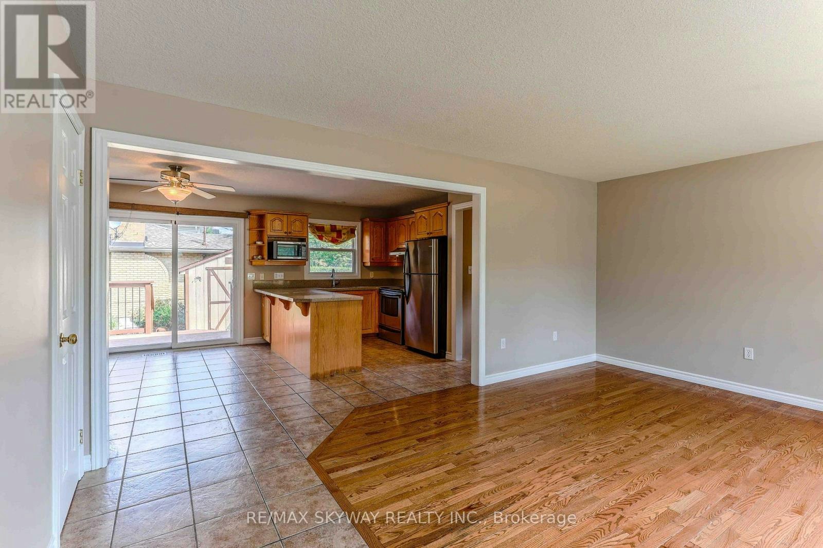 724 Brant Street, London, ON, N5Y 3N1 - 16