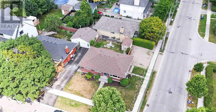 724 Brant Street, London, ON, N5Y 3N1 - 11
