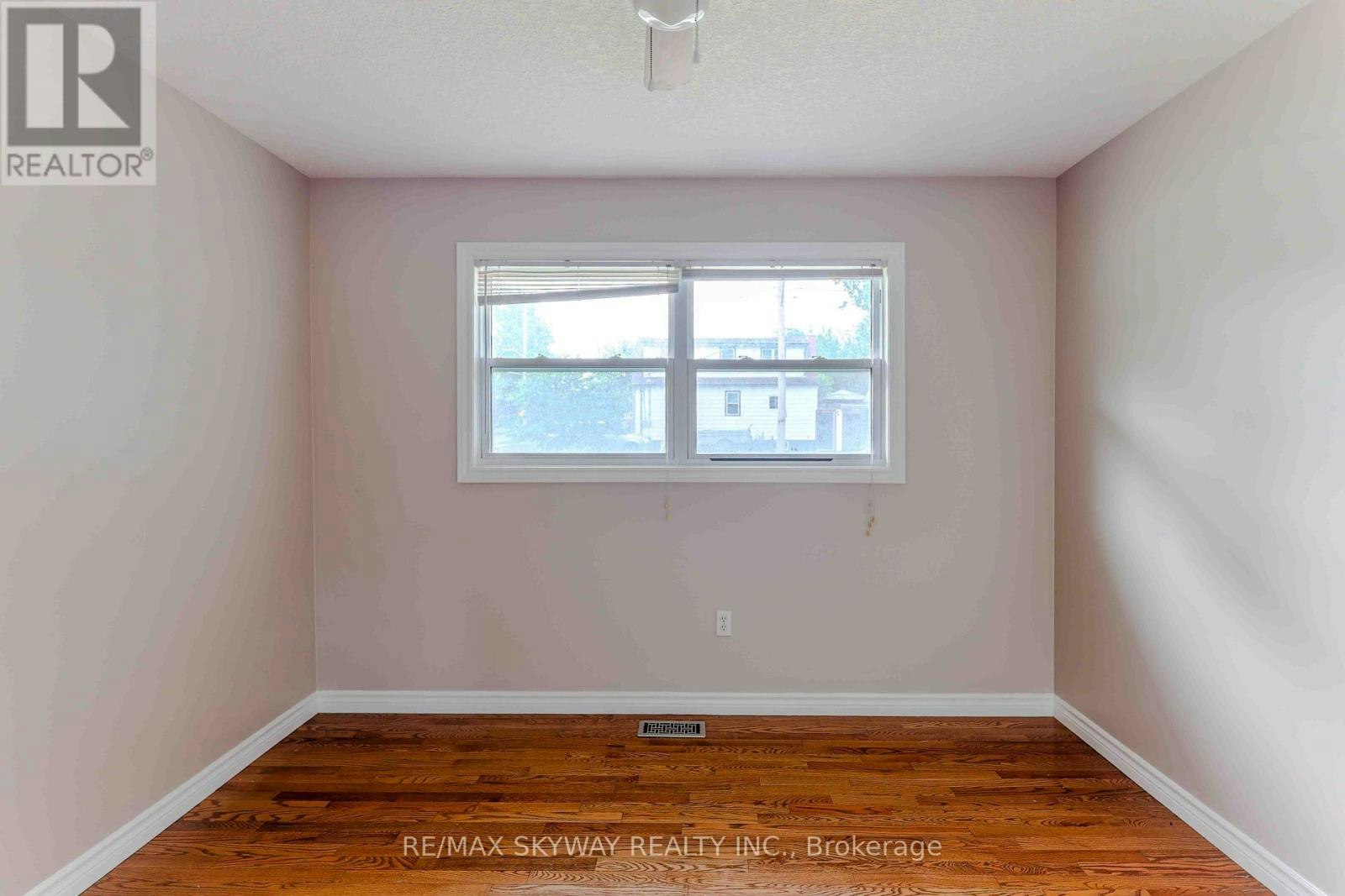 724 Brant Street, London, ON, N5Y 3N1 - 28