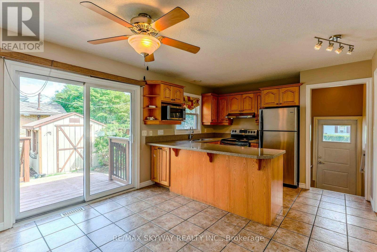 724 Brant Street, London, ON, N5Y 3N1 - 19