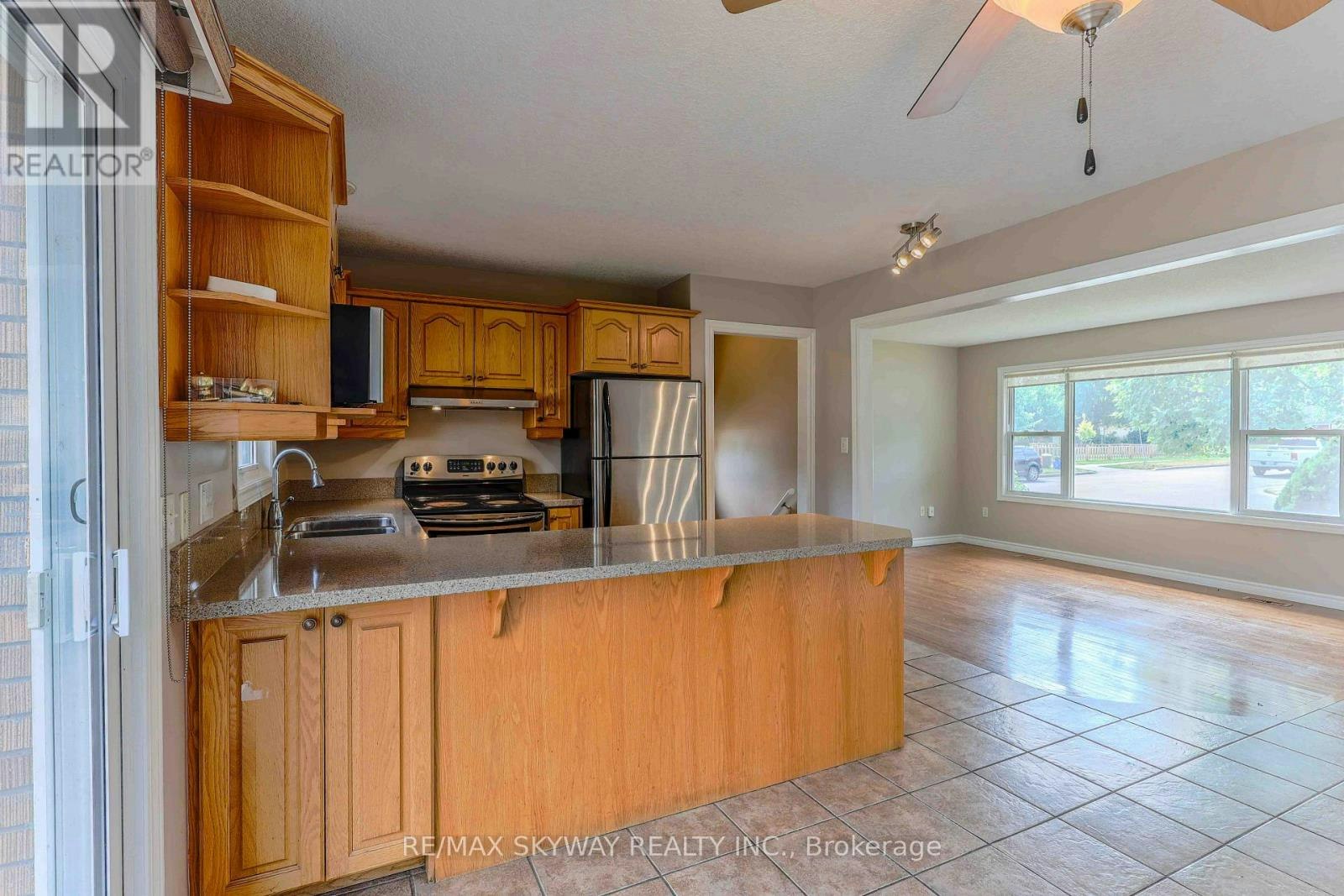 724 Brant Street, London, ON, N5Y 3N1 - 21