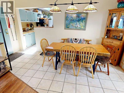 5836 Mowat Avenue - 5