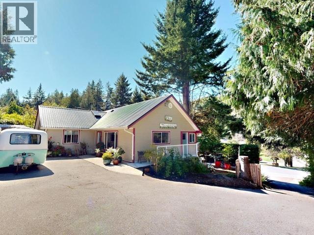 5836 Mowat Avenue - 2