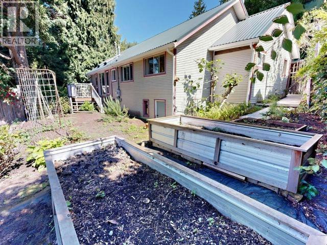 5836 Mowat Avenue, Powell River, BC, V8A 4C1 - 32