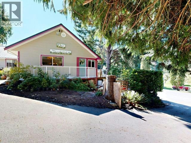 5836 Mowat Avenue, Powell River, BC, V8A 4C1 - 35