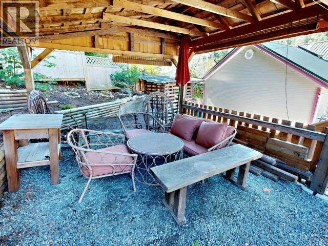 5836 Mowat Avenue, Powell River, BC, V8A 4C1 - 37