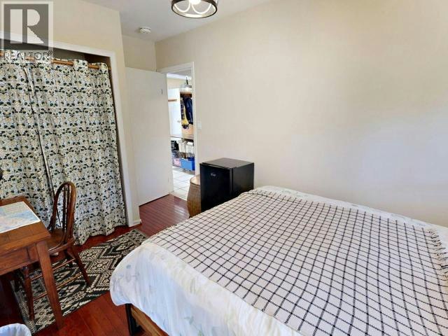 5836 Mowat Avenue, Powell River, BC, V8A 4C1 - 21