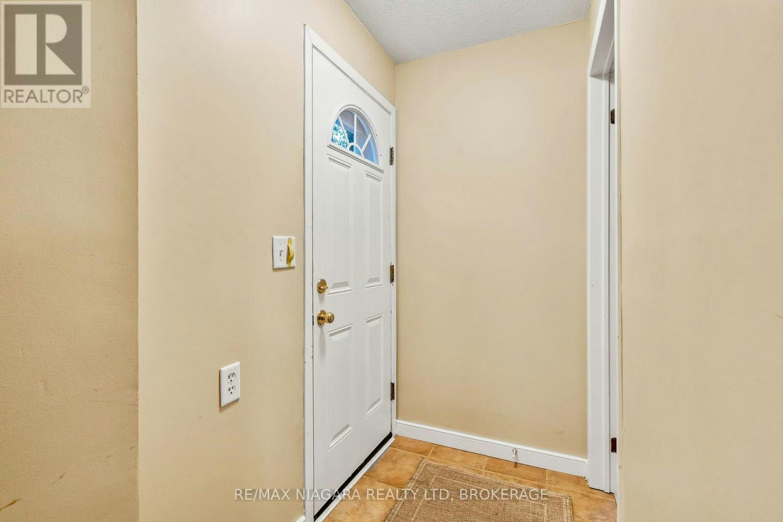 475 Butler Street, Niagara-on-the-Lake, ON, L0S 1J0 - 3