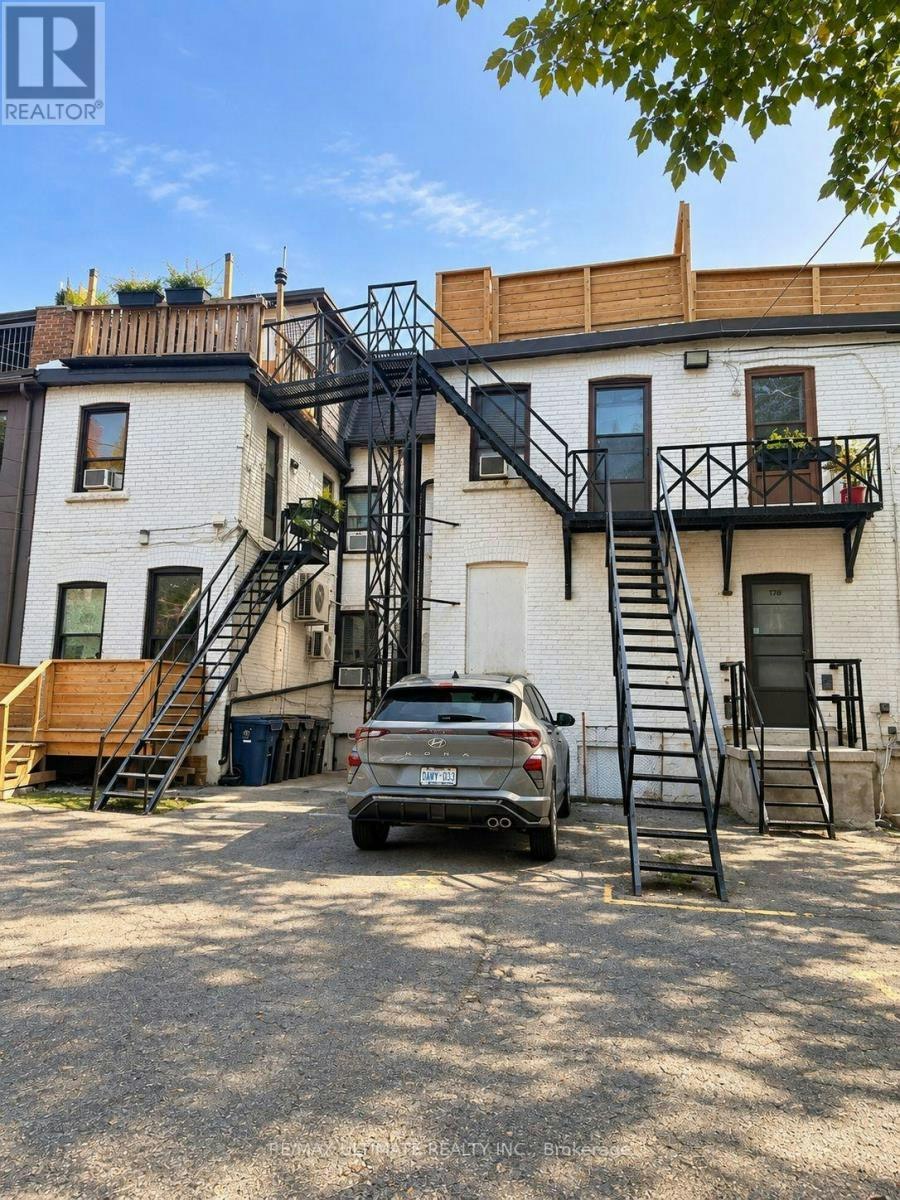 3RD Floor 180 Avenue Road, Toronto, ON, M5R 2J1 - 10