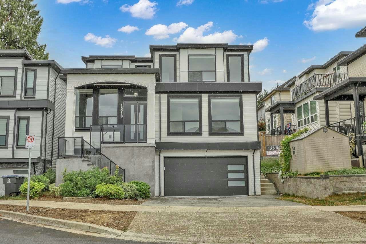 15016 62b Avenue, Surrey, BC, V3S 3H8