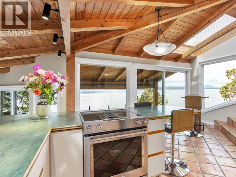 256 Forbes Drive, Thetis Island, BC, V0R 2Y0 - 8