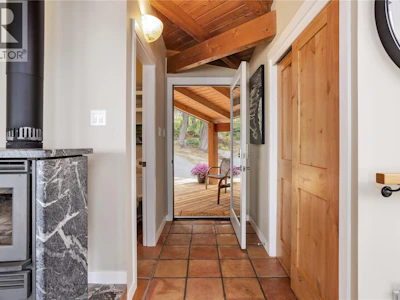 256 Forbes Drive - 4