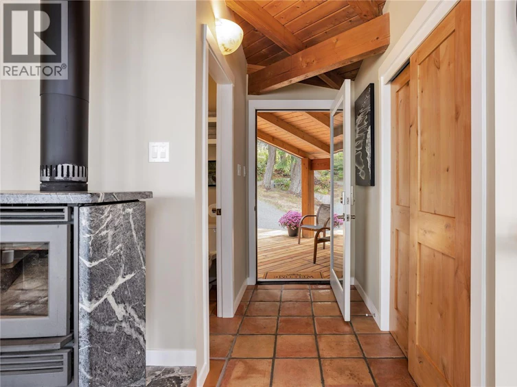 256 Forbes Drive, Thetis Island, BC, V0R 2Y0 - 4