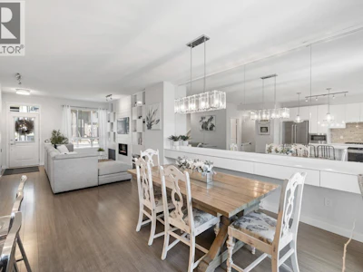 149-3500 Burke Village Promenade - 3