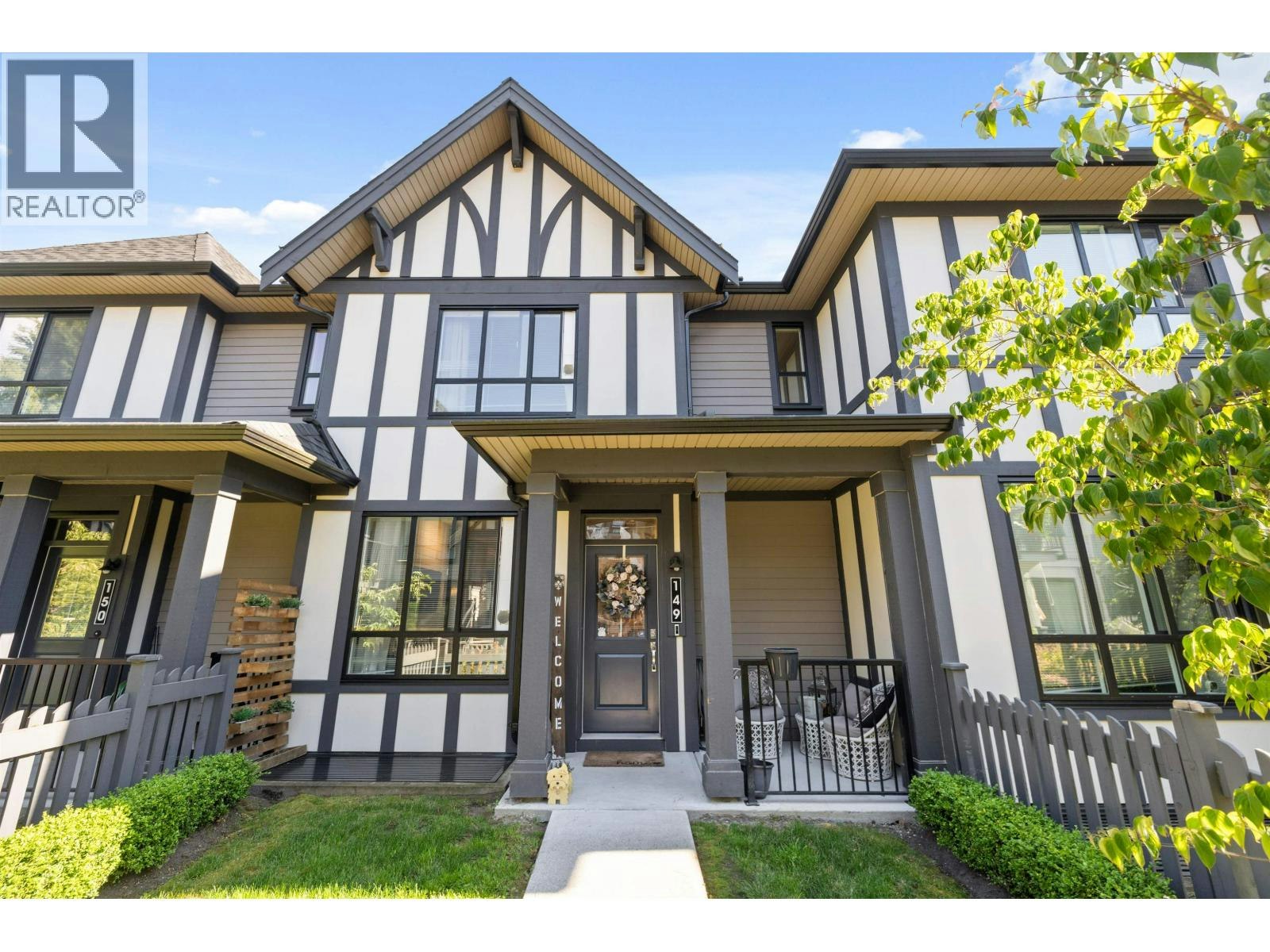 149-3500 Burke Village Promenade - 2