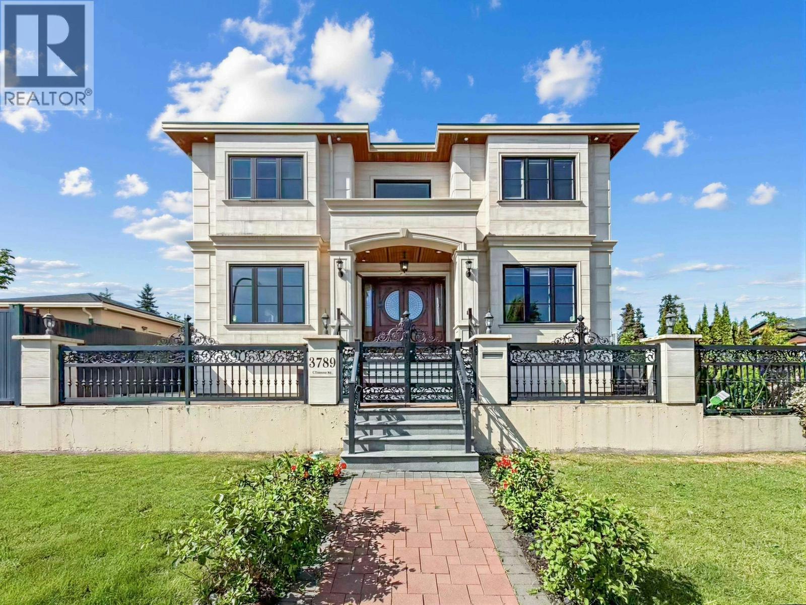 3789 Clinton Street, Burnaby, BC, V5J 2J9