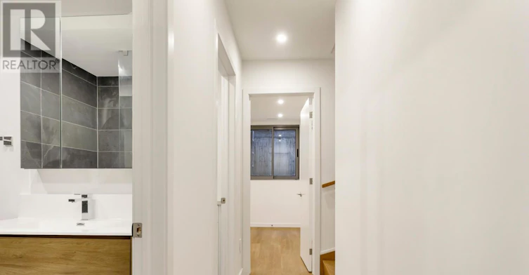 3-301 Keele Street, Toronto, ON, M6P 2K5 - 42