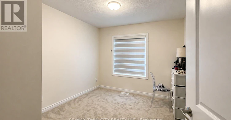 207 Broadacre Drive, Kitchener, ON, N2R 0S5 - 12
