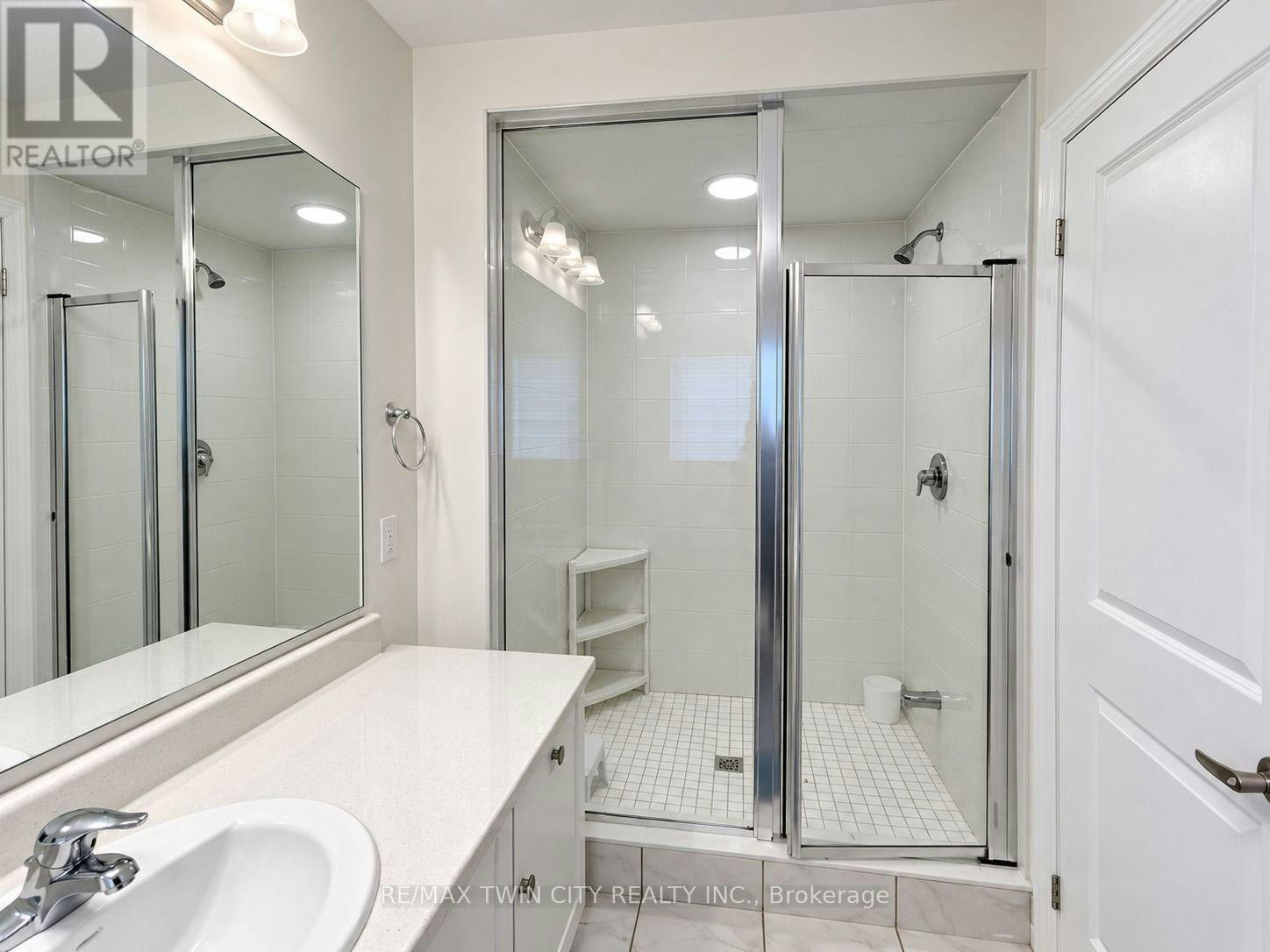 207 Broadacre Drive, Kitchener, ON, N2R 0S5 - 14