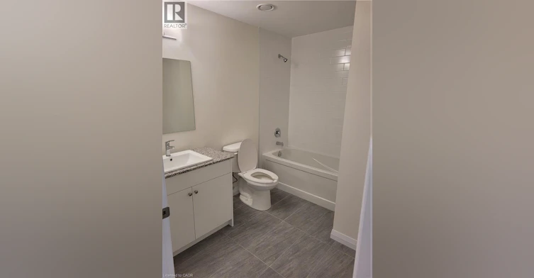 1311-60 Charles Street, Kitchener, ON, N2G 0C9 - 11