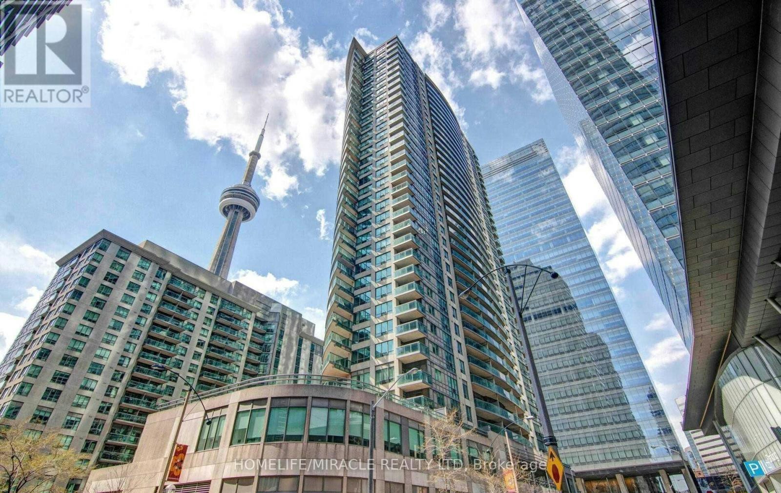 1509-30 Grand Trunk Crescent, Toronto, ON, M5J 3A4