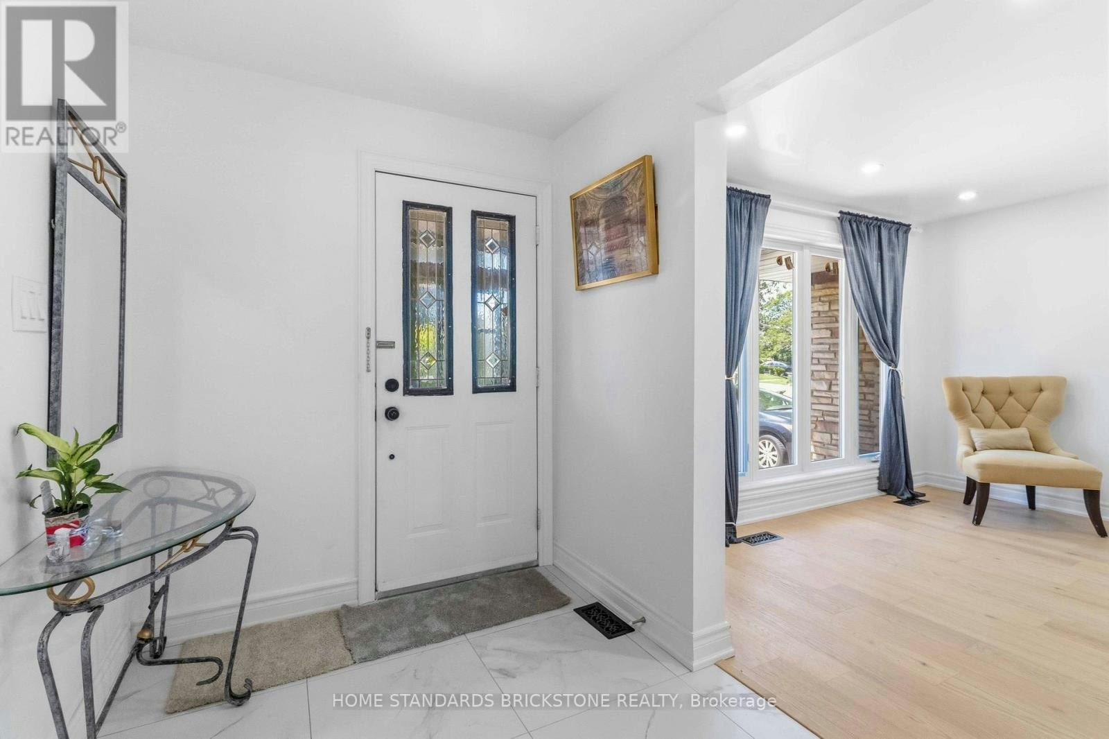 MAIN-220 Torresdale Avenue, Toronto, ON, M2R 3E8 - 3