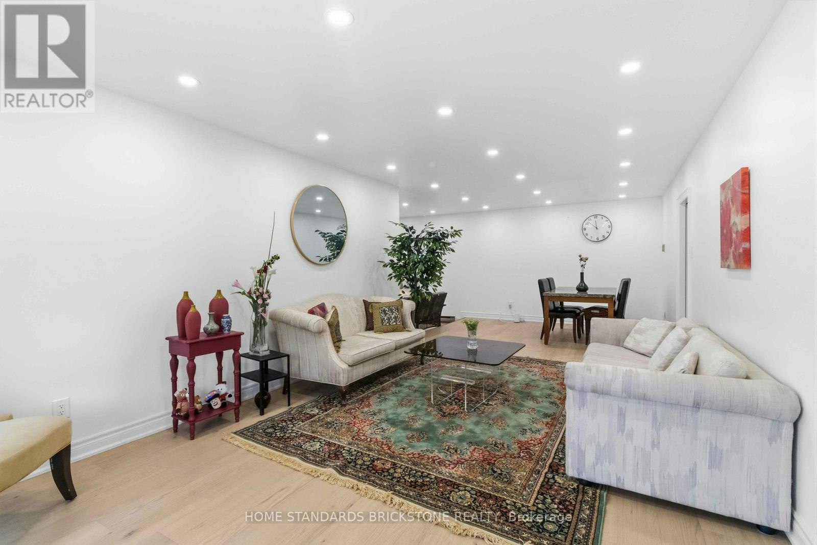 MAIN-220 Torresdale Avenue, Toronto, ON, M2R 3E8 - 4